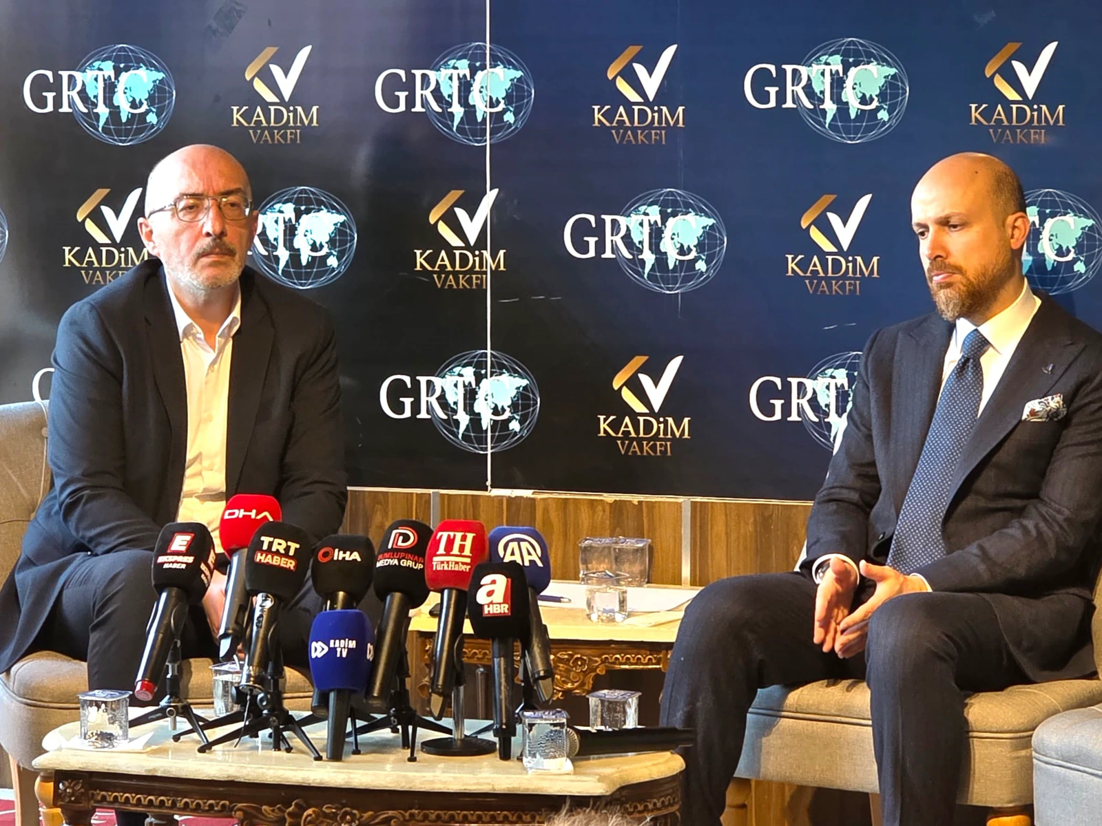 KADİM Vakfı ve GRTC ortak programında konuşmacılar