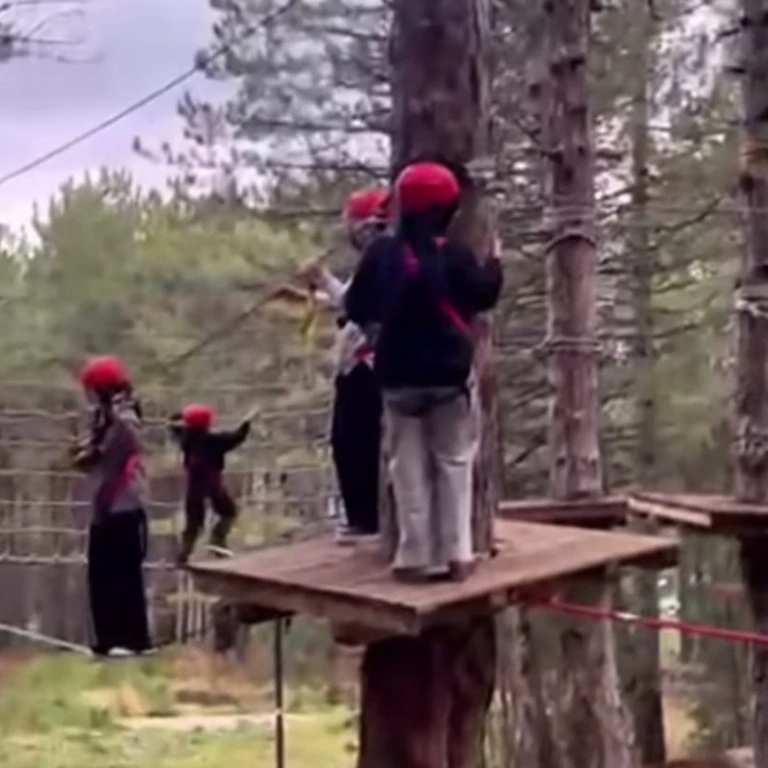 Kampta ip parkuru etkinliği